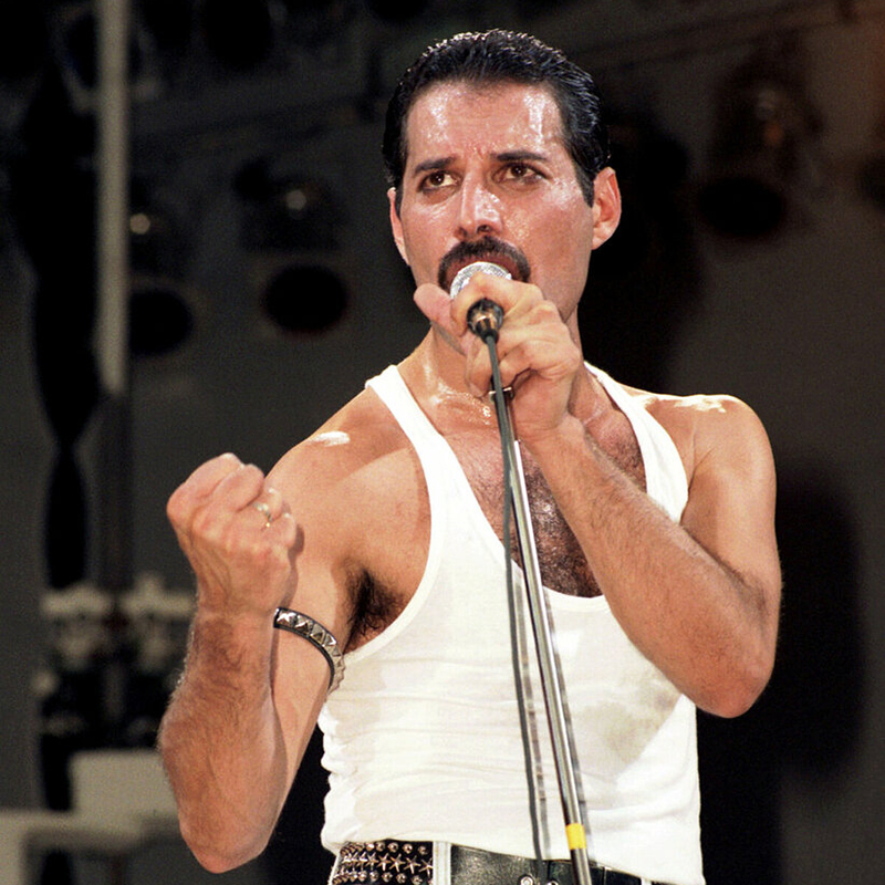 Народжений в Танзанії